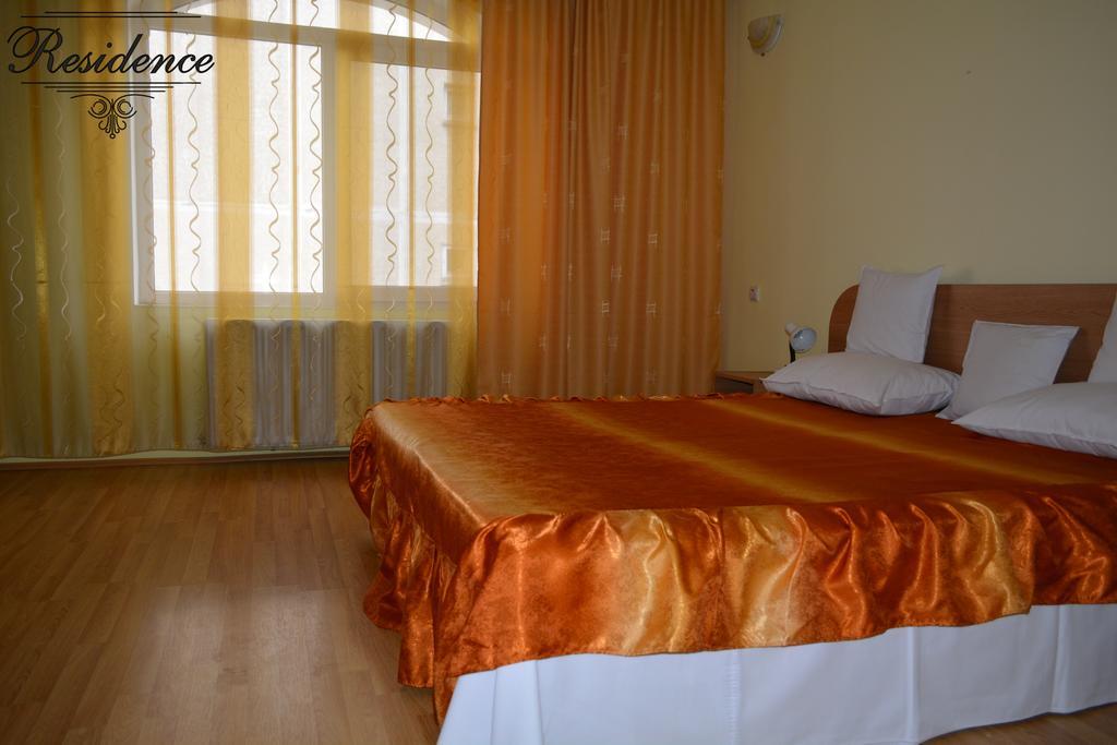 Pensiunea Residence Ramnicu Valcea Quarto foto