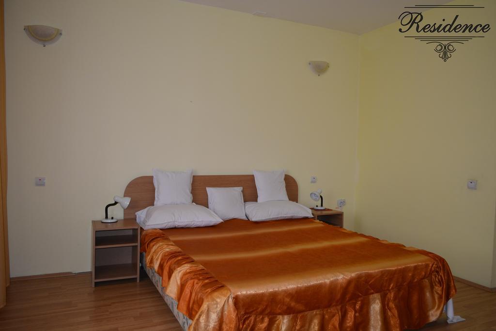Pensiunea Residence Ramnicu Valcea Quarto foto